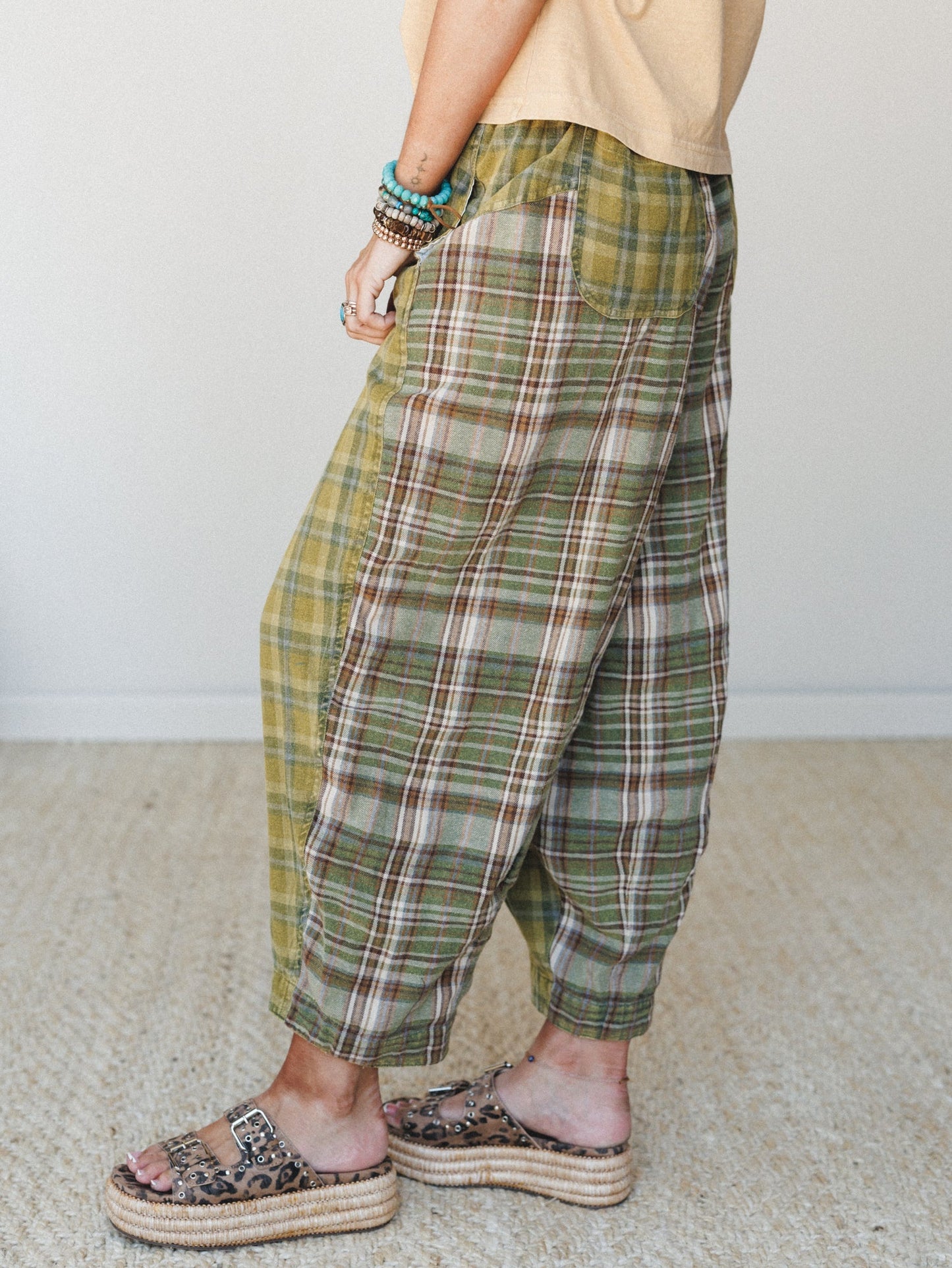 Mystic Plaid Wide Leg Pants - Green