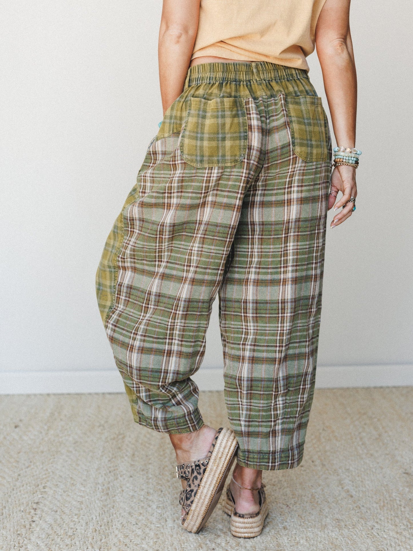Mystic Plaid Wide Leg Pants - Green